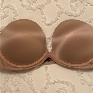 Victoria’s Secret Strapless Bra